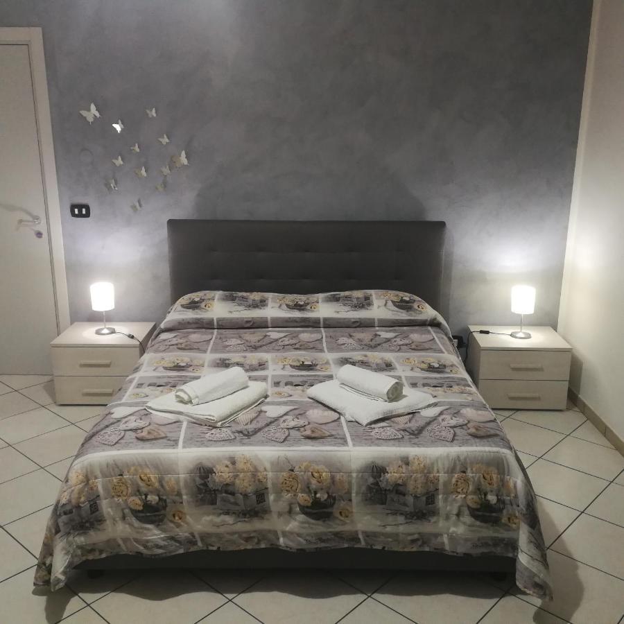 Casa Desirè Apartment Catania Bagian luar foto