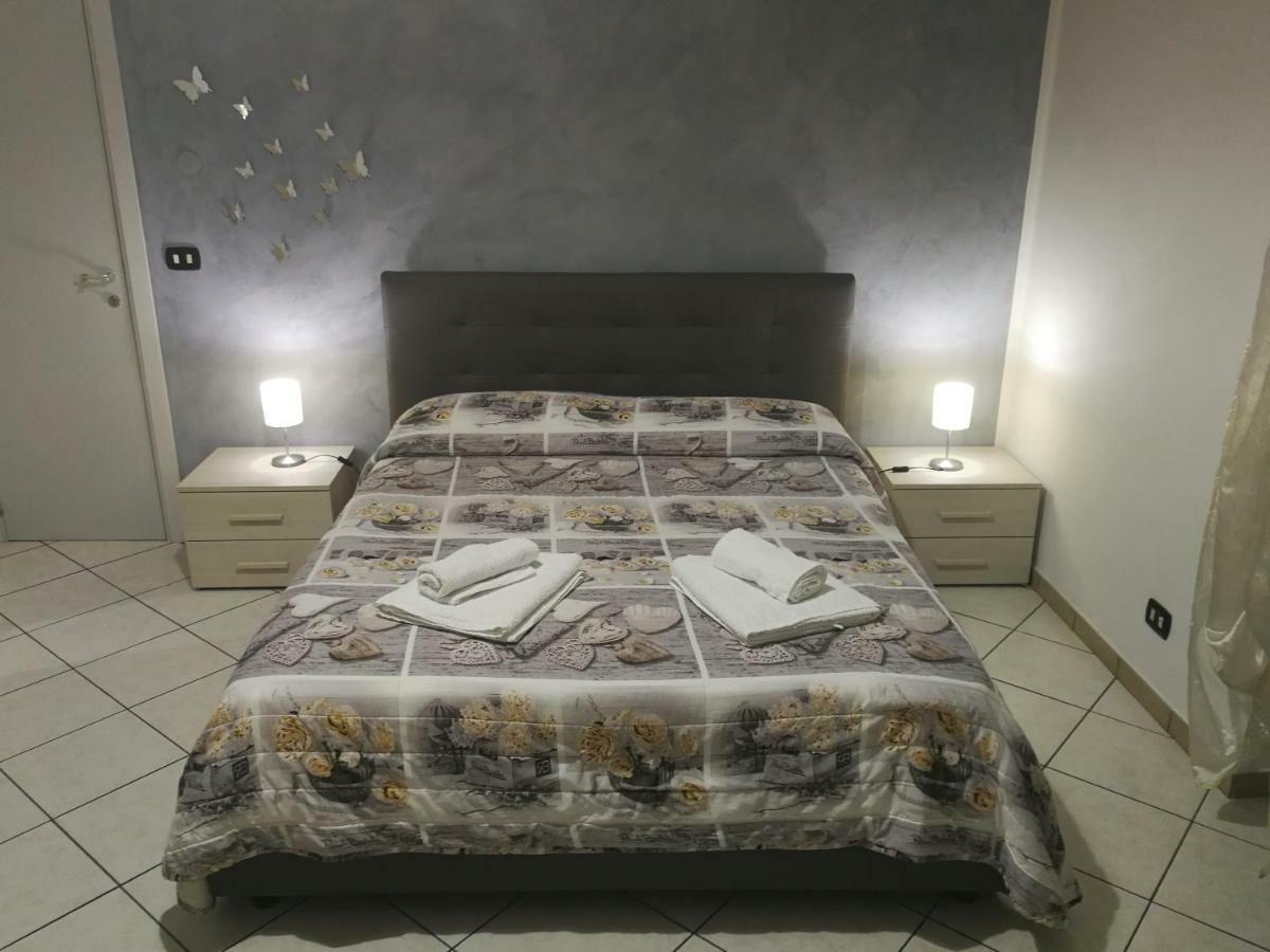 Casa Desirè Apartment Catania Bagian luar foto